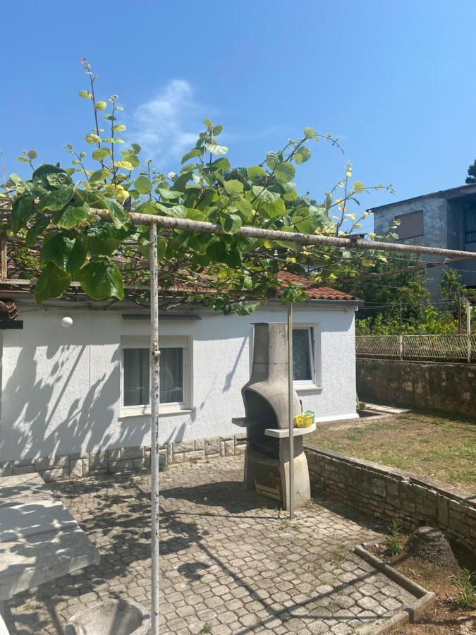 Ferienwohnung Apartman Nela Poreč Exterior foto