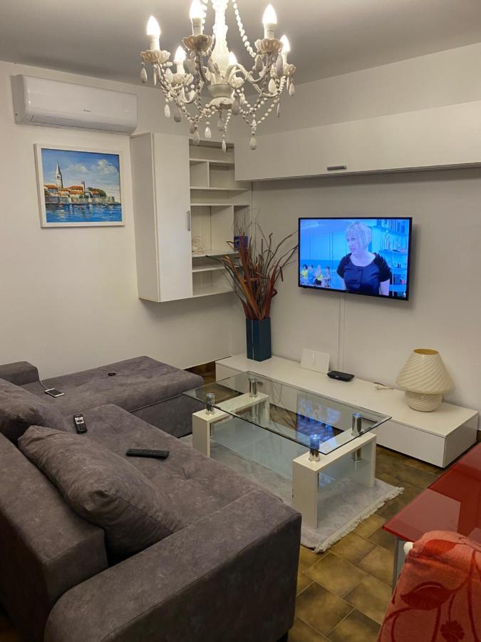 Ferienwohnung Apartman Nela Poreč Exterior foto
